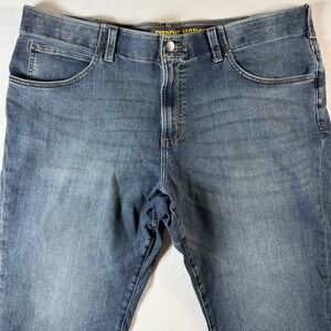 Lee Extreme Motion Jeans Men's 46x28 Relaxed Fit Straight Leg Pants Blue Stretch